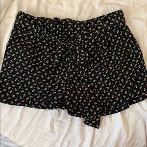 Black floral shorts with bow